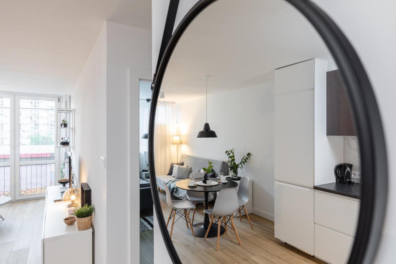 Apartmán Superapart Jana Pawla II 26 Varšava Exteriér fotografie