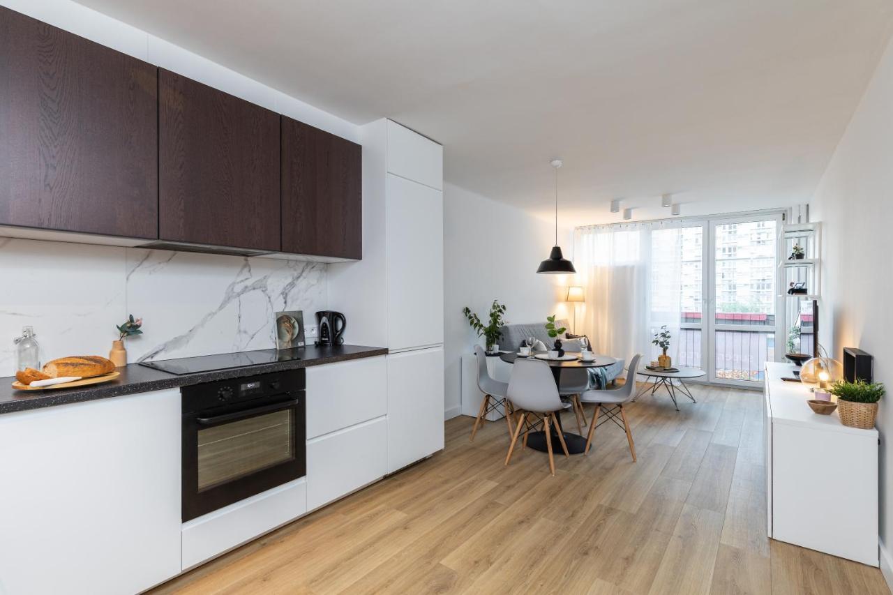 Apartmán Superapart Jana Pawla II 26 Varšava Exteriér fotografie
