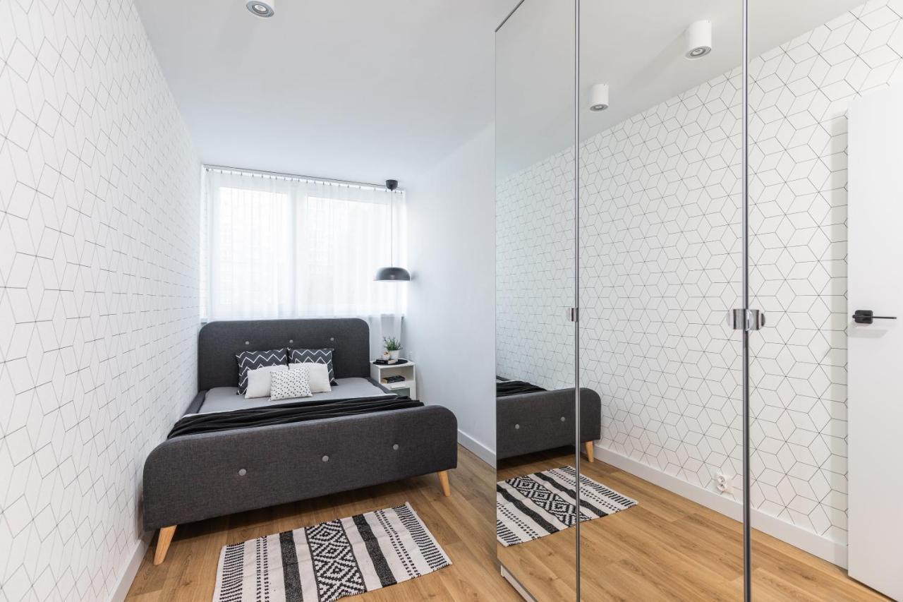 Apartmán Superapart Jana Pawla II 26 Varšava Exteriér fotografie
